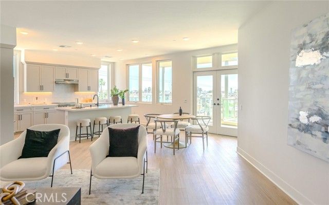 414 Main 400, Huntington Beach, CA 92648