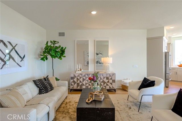 414 Main 400, Huntington Beach, CA 92648