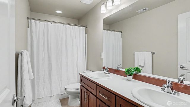 22509 SE 283rd, Maple Valley, WA 98038