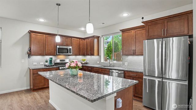 22509 SE 283rd, Maple Valley, WA 98038