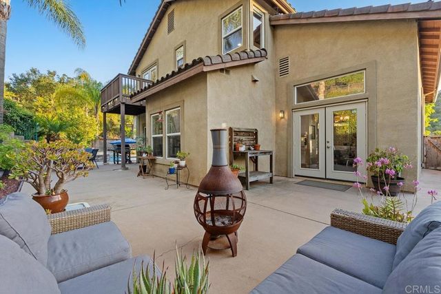 3297 Meadow Crest Place, Escondido, CA 92027