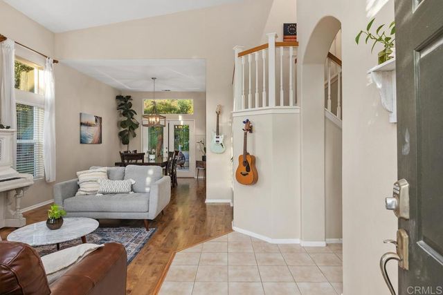 3297 Meadow Crest Place, Escondido, CA 92027