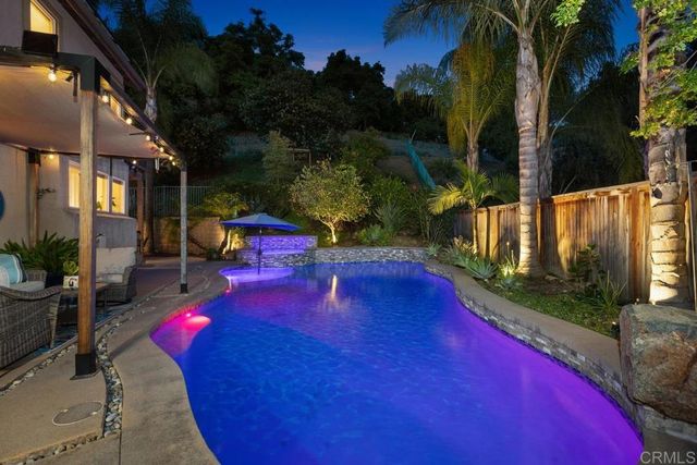 3297 Meadow Crest Place, Escondido, CA 92027