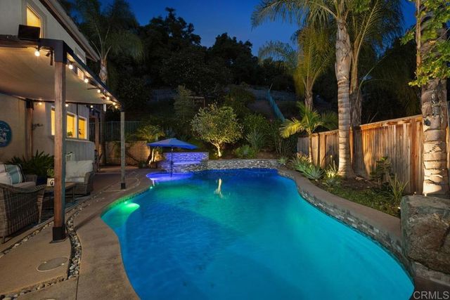 3297 Meadow Crest Place, Escondido, CA 92027