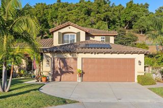 3297 Meadow Crest Place, Escondido, CA 92027