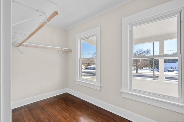 189 Derby Avenue, Orange, CT 06477