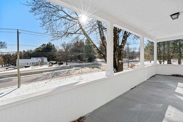 189 Derby Avenue, Orange, CT 06477