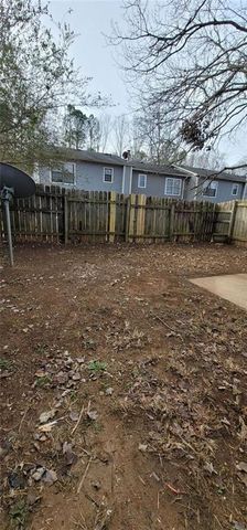 2085 Lenoa Lane, Austell, GA 30106
