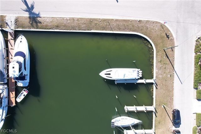 12110 Siesta DR, Fort Myers Beach, FL 33931