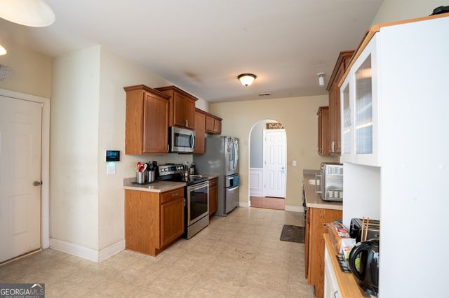 5664 Grande River Road, Atlanta, GA 30349