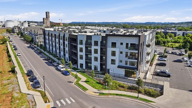 1677 54th Ave N Apt 320, Nashville, TN 37209
