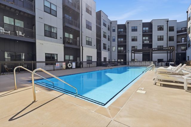 1677 54th Ave N Apt 320, Nashville, TN 37209