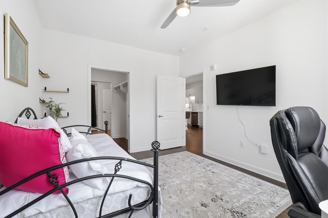 1677 54th Ave N Apt 320, Nashville, TN 37209
