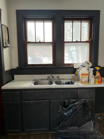 1930 Powers Street, Cincinnati, OH 45223