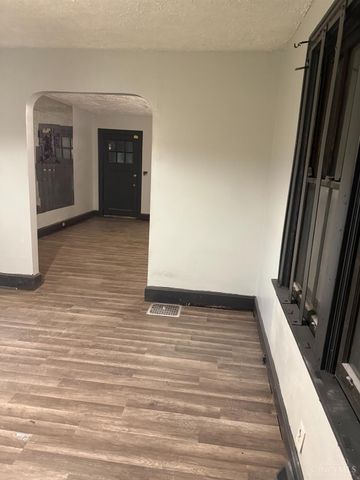 1930 Powers Street, Cincinnati, OH 45223