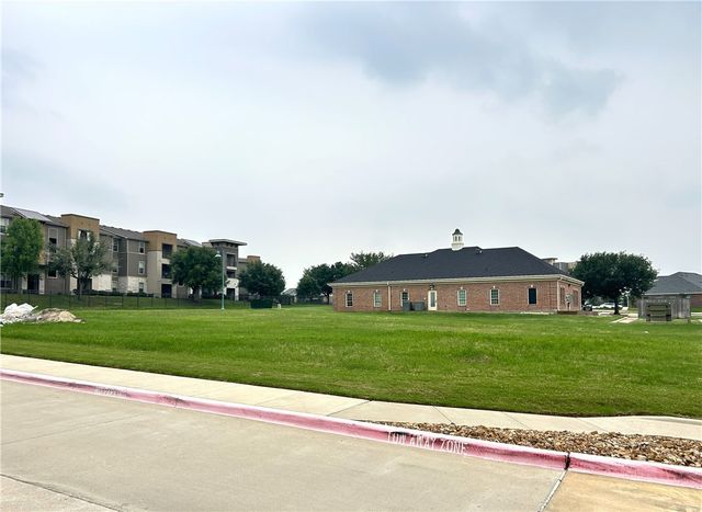 4001 Cross Park Drive, Bryan, TX 77802