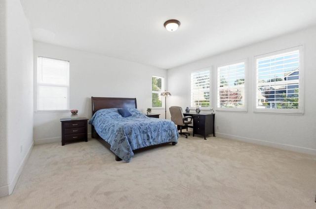 166 Kensington Circle, Hercules, CA 94547