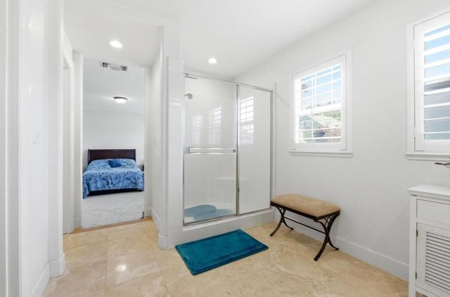 166 Kensington Circle, Hercules, CA 94547