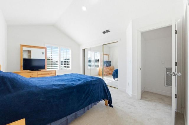 166 Kensington Circle, Hercules, CA 94547