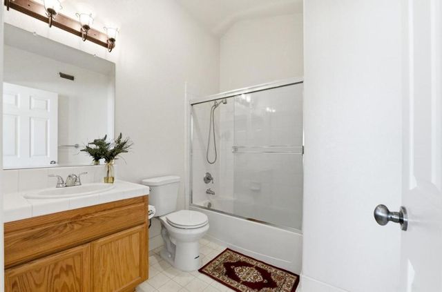 166 Kensington Circle, Hercules, CA 94547