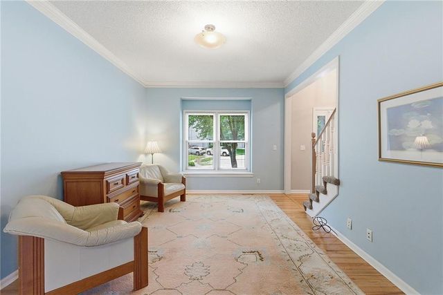 6702 W 156th Terrace, Overland Park, KS 66223