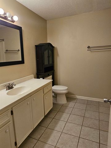 248 South French Quarter Drive, Houma, LA 70364