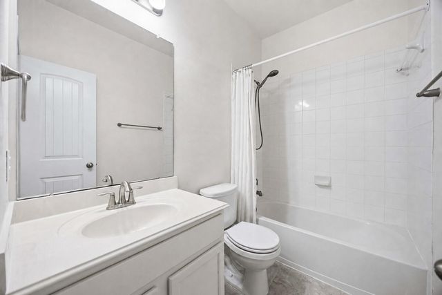 8134 Heartbrook Field Lane, Cypress, TX 77433