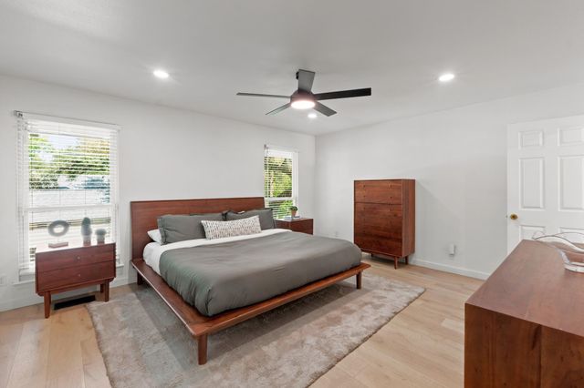 4004 Austin Woods DR, Austin, TX 78759
