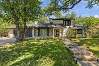 4004 Austin Woods DR, Austin, TX 78759
