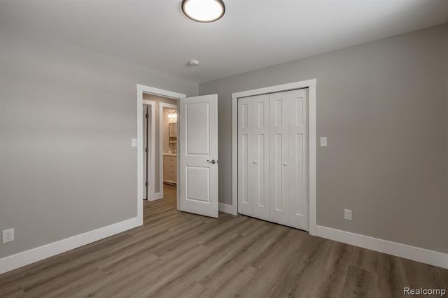 1998 Lakeview Drive, Lapeer, MI 48446