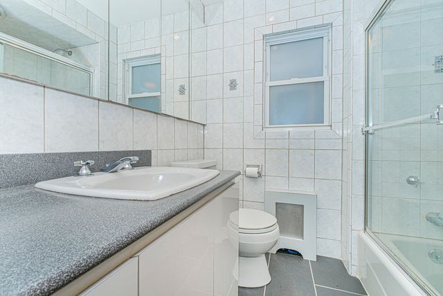 2644 E 27TH Street, New York City, NY 11235