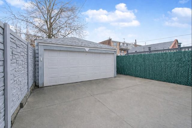 2644 E 27TH Street, New York City, NY 11235