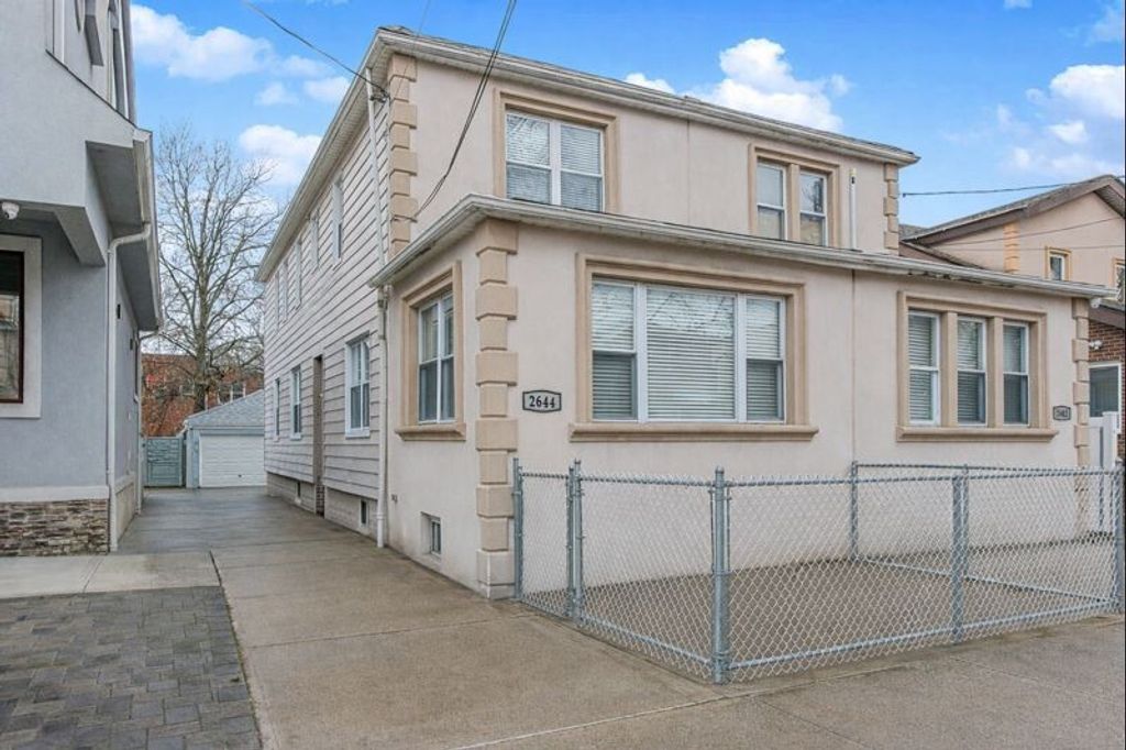 2644 E 27TH Street, New York City, NY 11235