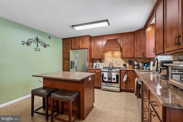 252 CACTUS, Browns Mills, NJ 08015