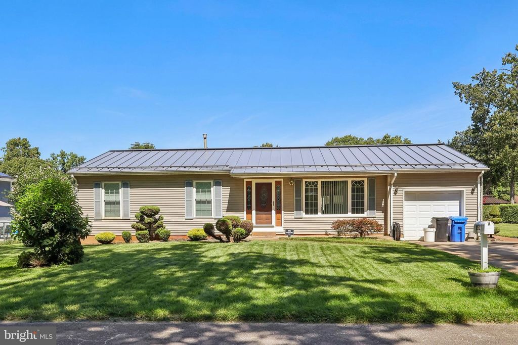 252 CACTUS, Browns Mills, NJ 08015