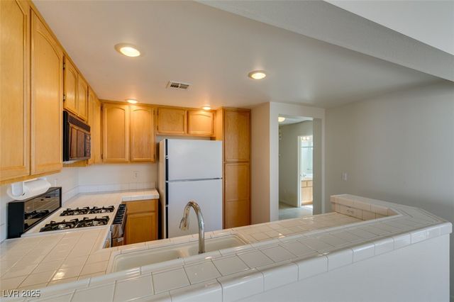 2859 Palleta Drive, Henderson, NV 89074