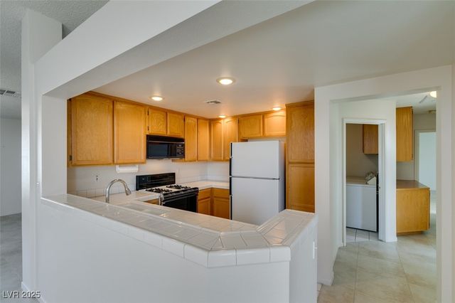 2859 Palleta Drive, Henderson, NV 89074