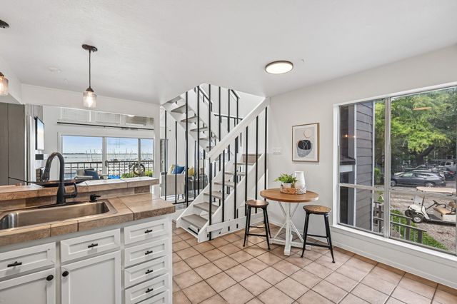 300 Rush Creek Drive 5, Heath, TX 75032