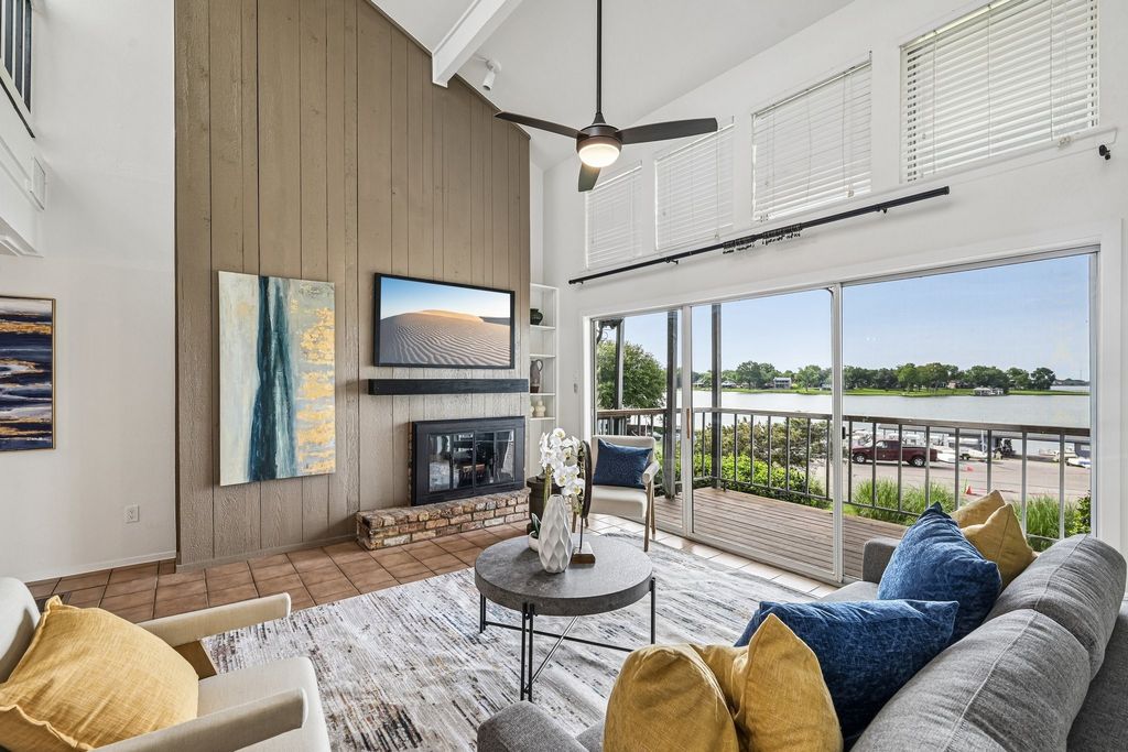 300 Rush Creek Drive 5, Heath, TX 75032