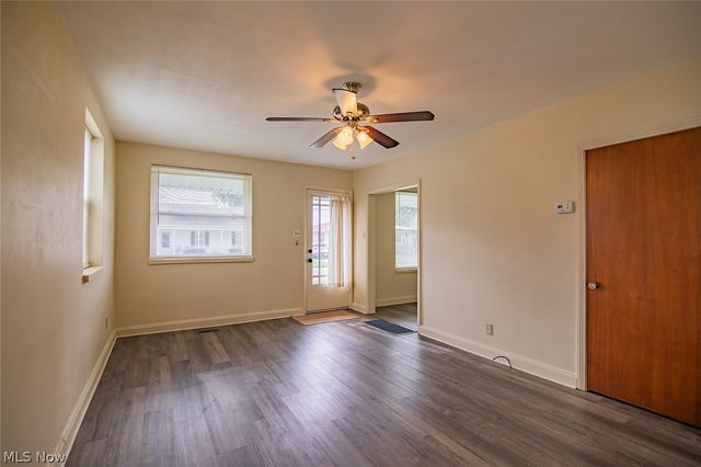 807 Florence Street, Belpre, OH 45714