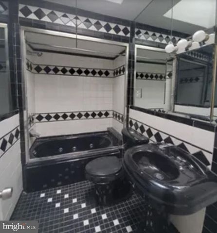 6924 OGONTZ AVE, Philadelphia, PA 19138