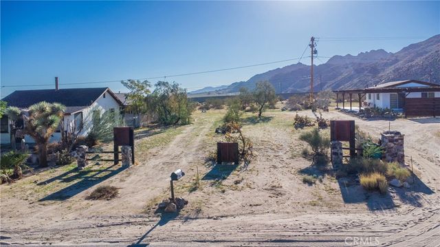 61981 Sunburst Circle, Joshua Tree, CA 92252