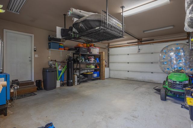 1298 ATIGUN STREET, North Pole, AK 99705