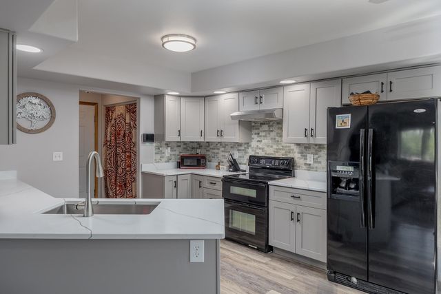 1298 ATIGUN STREET, North Pole, AK 99705