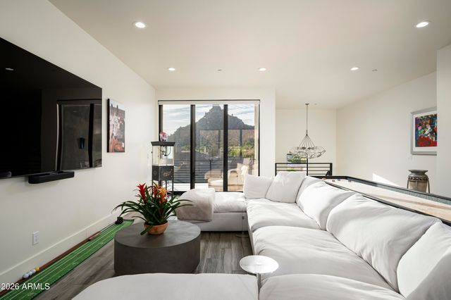 26101 N 104th Place, Scottsdale, AZ 85255