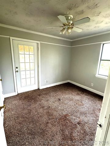 1406 W 13th Street S, Claremore, OK 74017