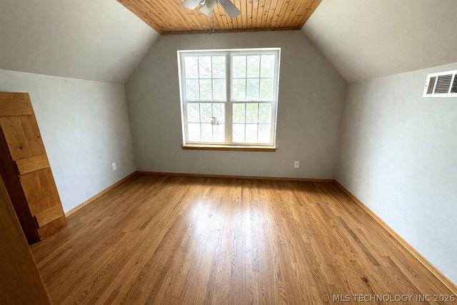 1406 W 13th Street S, Claremore, OK 74017