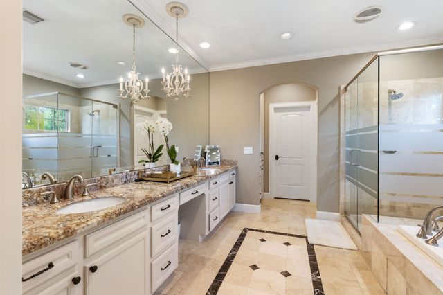 5313 Patrick Henry Street, Bellaire, TX 77401