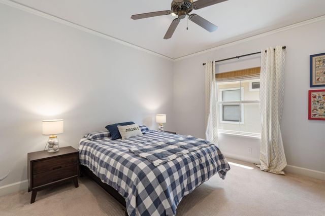5313 Patrick Henry Street, Bellaire, TX 77401
