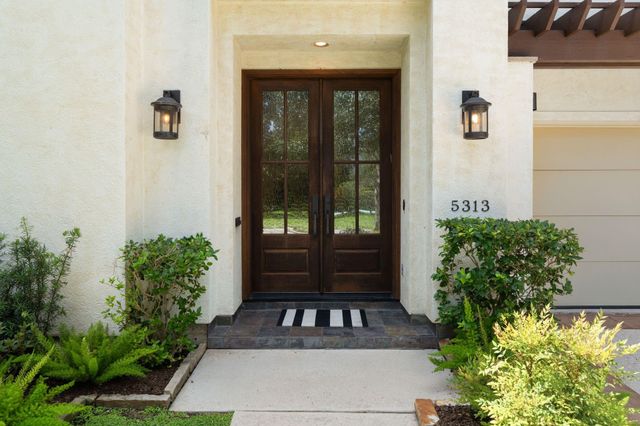 5313 Patrick Henry Street, Bellaire, TX 77401